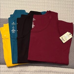 St. John's Bay Tank set